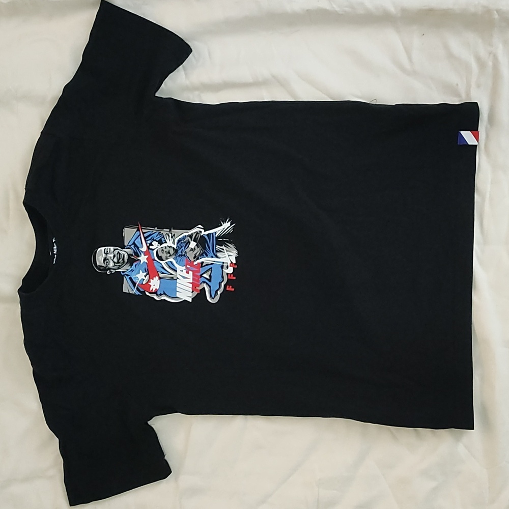 Nike Tee